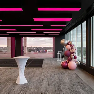 Perth hotels &amp; apartments, all accommodations in Perth