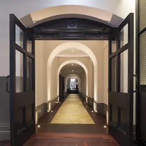 Perth hotels &amp; apartments, all accommodations in Perth