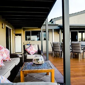 Perth hotels &amp; apartments, all accommodations in Perth